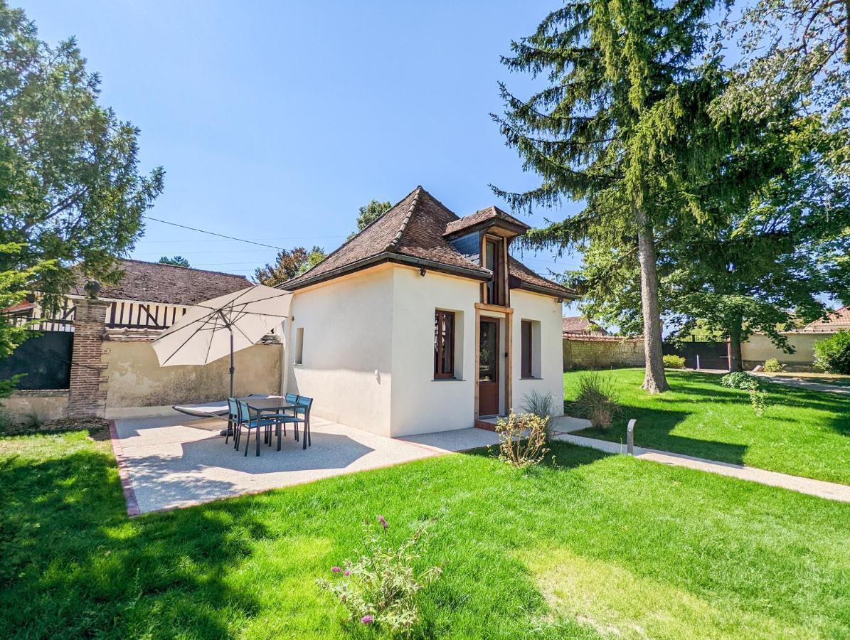 La Maison T&M Dosches Bagian luar foto