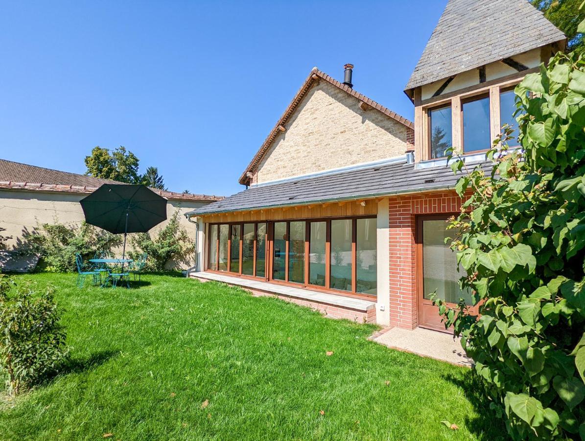 La Maison T&M Dosches Bagian luar foto