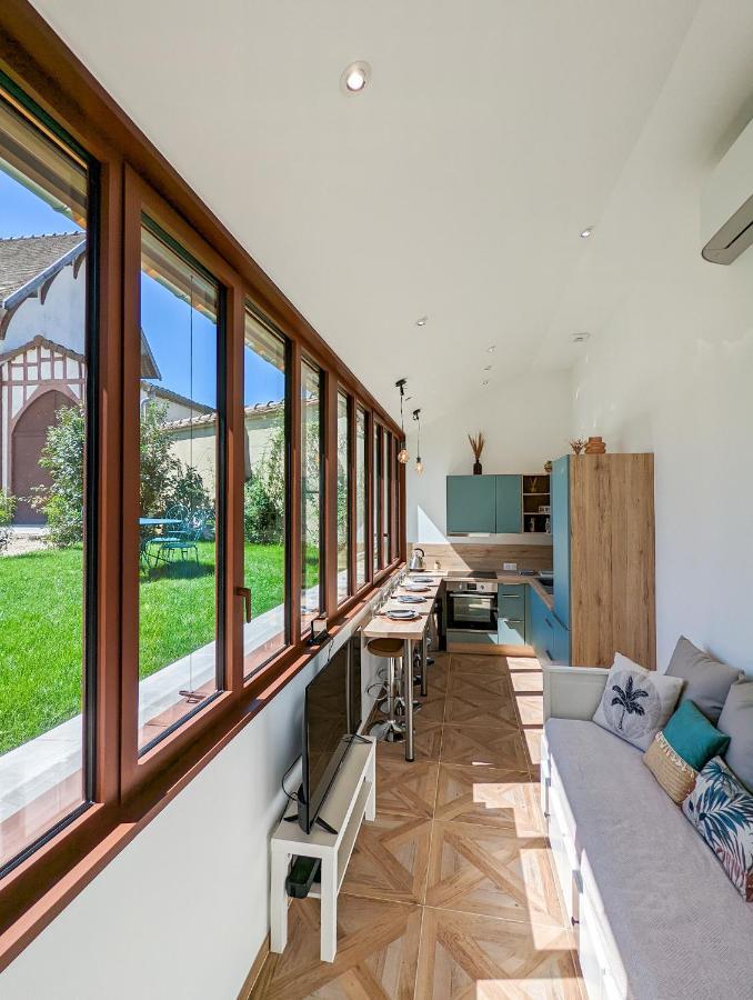 La Maison T&M Dosches Bagian luar foto